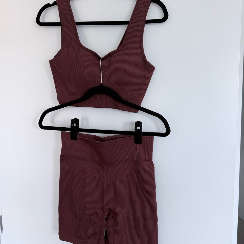 Cinnamon Brown Ribbed Two-Piece Set - Picture 2 of 11